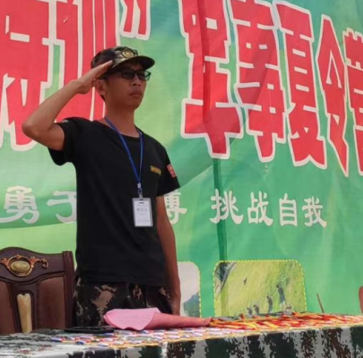 赣州老兵叛逆学校