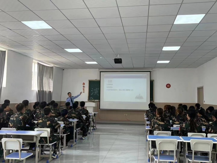 正德戒网瘾学校.jpg