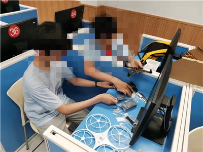 青少年无人机编程指导 青少年无人机编程指导