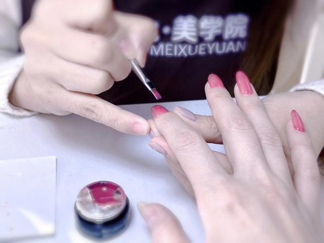 美甲技术指导机构推荐