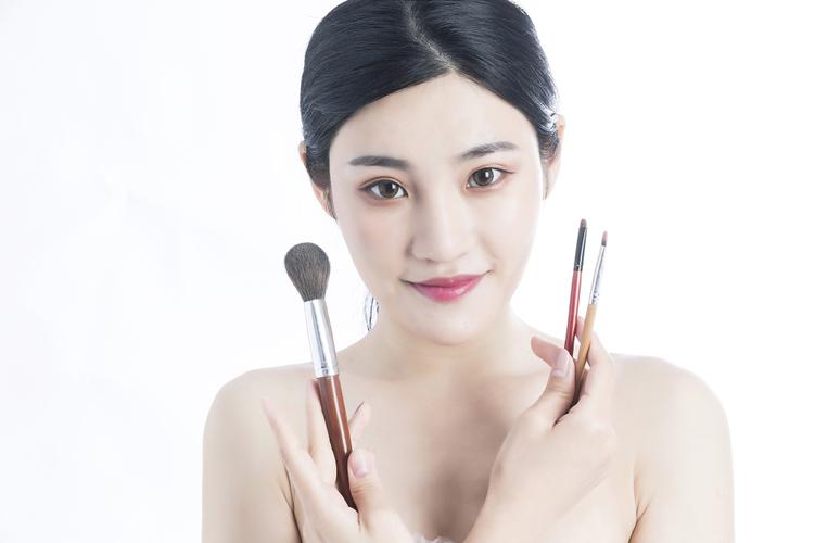 美妆师技能提升课程