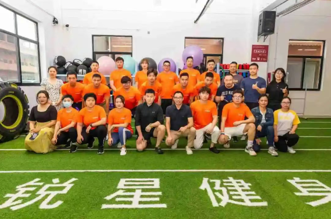 上海健身学院青少年体能训练指导培训课程 上海健身学院青少年体能训练指导培训课程