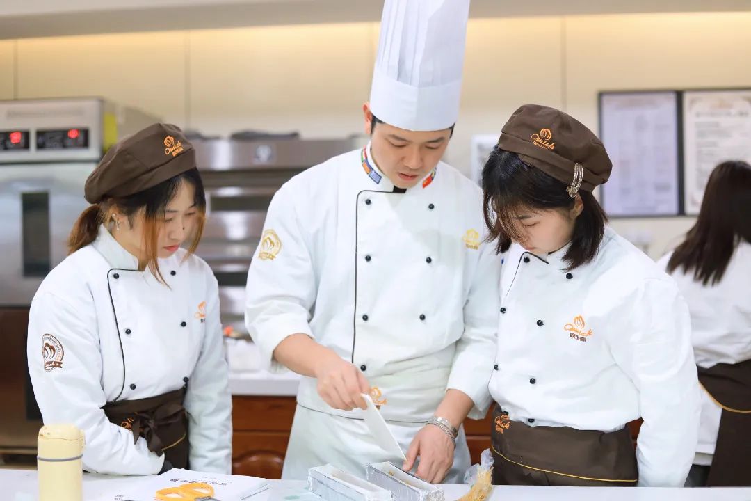 推荐西点烘焙培训学校10大排名